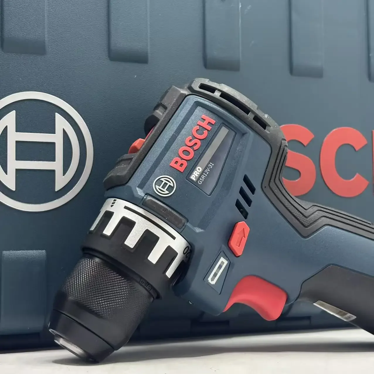 Bosch Professional GSR 12V-31  - đánh giá và giá Power Tools Professional
